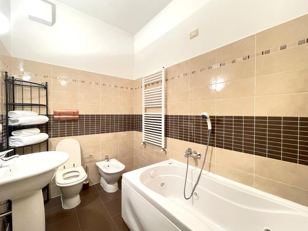 Ferienwohnung Accomodo Mit48 Trivanotortona Mailand Exterior foto
